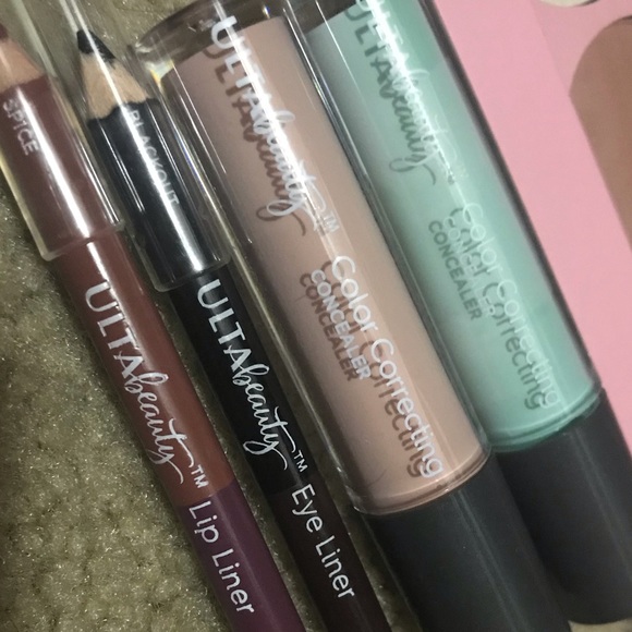 Ulta makeup set - Picture 2 of 4